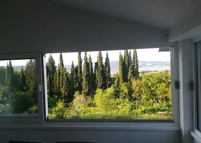 Sweet Apartment With Private Pool Lori Ankaran